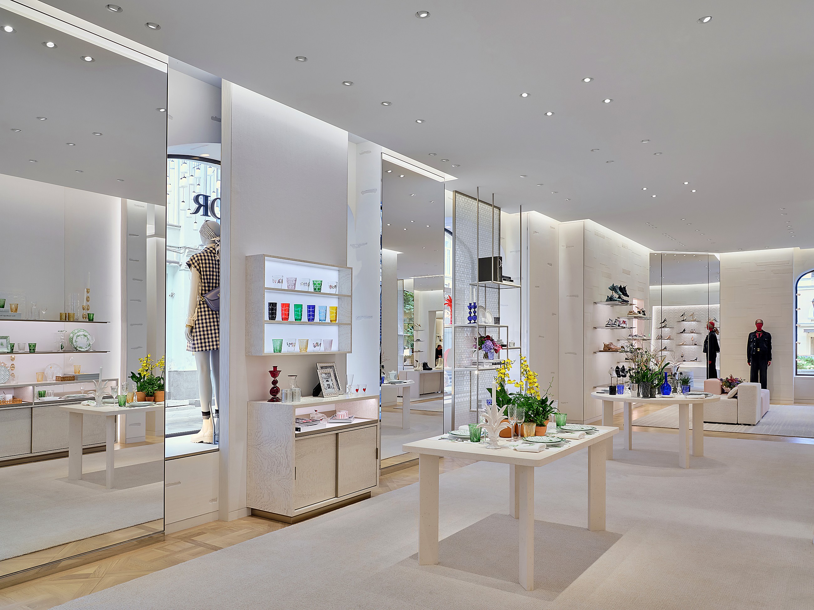 Dior, Столешников — Ритейл, проект DENZO