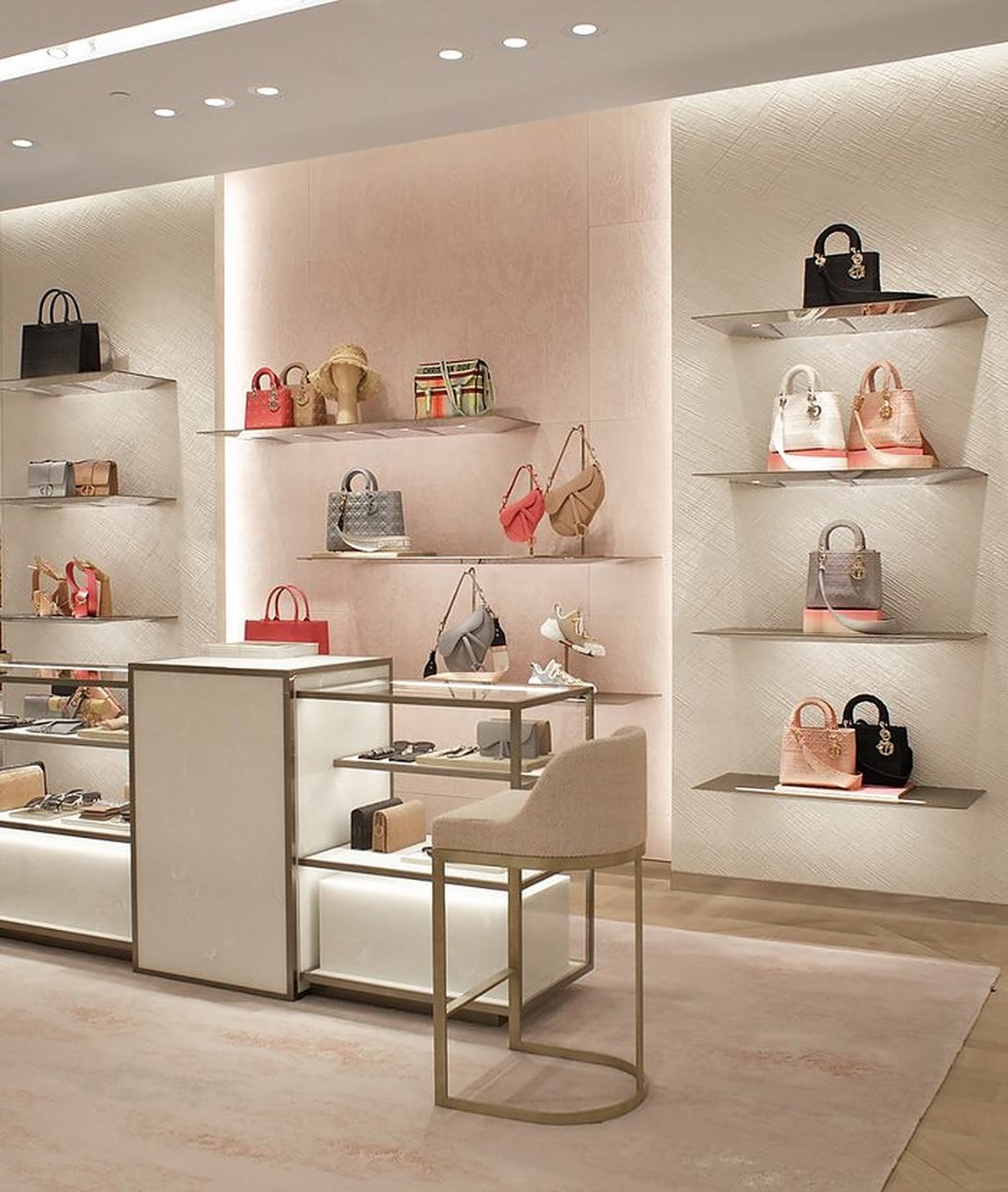 Dior, ЦУМ — интерьер, дизайн-студия DENZO